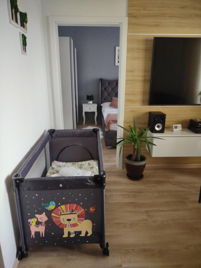 Apartamento Karina Apartman Dunajská Streda Exterior foto